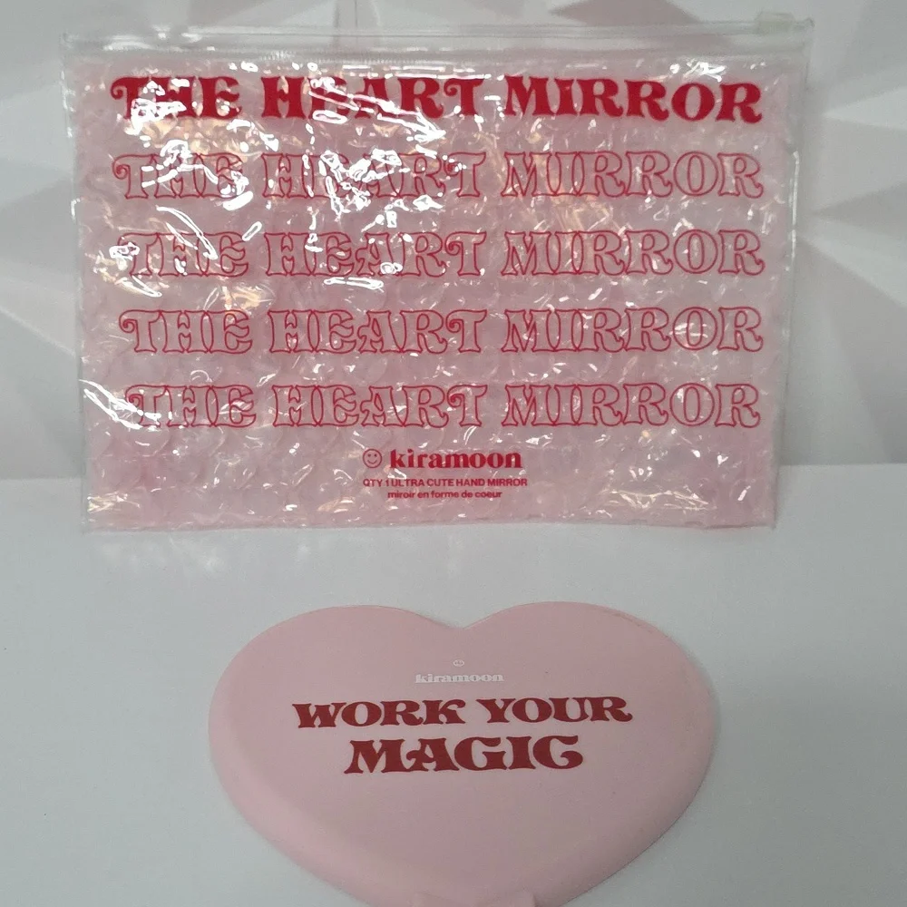 NEW IN BAG! Kiramoon The Heart Mirror Hand Held With Reusable‎ Bubble Bag